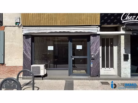 location locaux professionnels 29 m² à albi (81000)  600 €