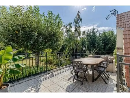 appartement de 4 pièces de 88 m² situé à fosses