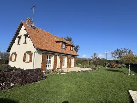 beaumont en auge  maison 4 chambres sur terrain de 2100m2