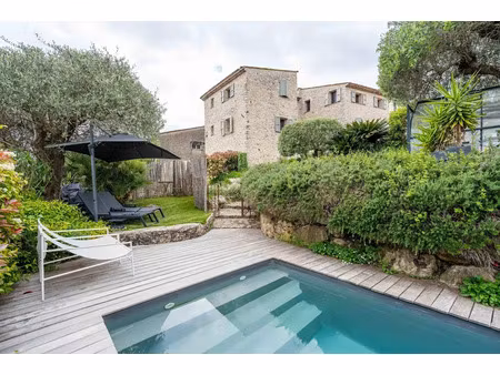 vente villa 6 pièces 283 m² à la colle-sur-loup (06480)  1 980 000 €