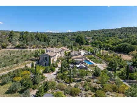 vente propriété 13 pièces 450 m² à gordes (84220)  nan €