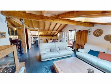 maison - 3 appartements - proche du centre village