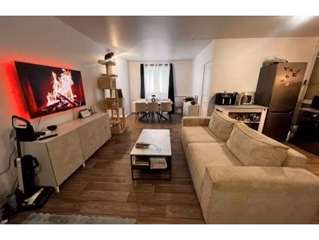 t2 / 38m² / sarcelles - saint-brice (ligne h)