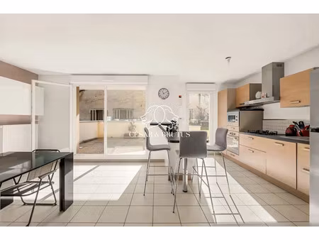 vente appartement 3 pièces 81 m² à vienne (38200)  nan €