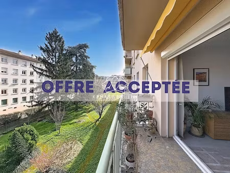 vente appartement 4 pièces 66.14 m² à caluire-et-cuire (69300)  240 000 €