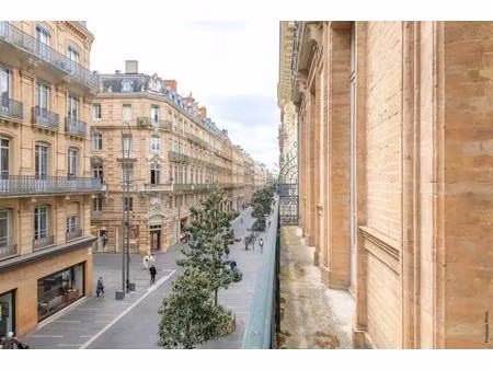 toulouse alsace-lorraine – appartement de caractère avec ascenseur  balcon filant  double 