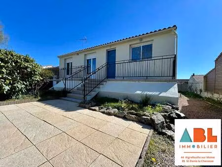 vente maison à dompierre-sur-yon (85170) : à vendre / 102m² dompierre-sur-yon