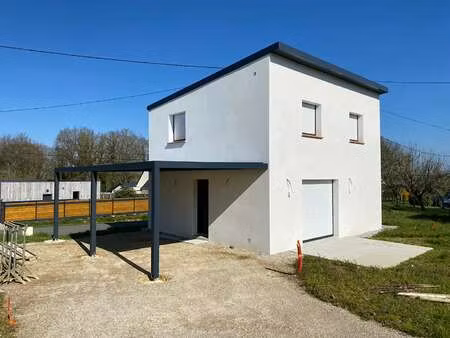 location maison à saint-gonnery (56920) : à louer / 87m² saint-gonnery