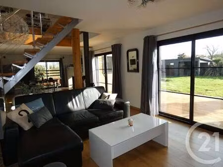 vente maison à saint-lumine-de-coutais (44310) : à vendre / 139m² saint-lumine-de-coutais