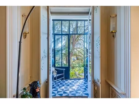 charlotte - la maison de l'artiste – demeure du xixème siècle au coeur du vieux village