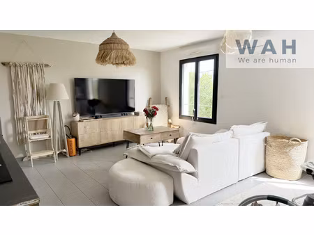 maison de village t3 - double garage - terrasse - aucun vis