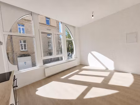 appartement à louer à borgerhout € 950 (lnsxs) - empire estates | zimmo