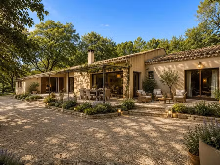 vente maison 7 pièces 170 m² à pernes-les-fontaines (84210)  588 000 €