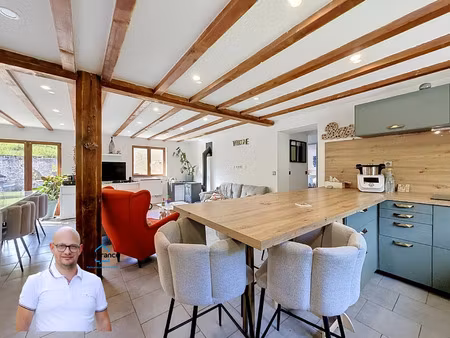 maison à vendre saint beron 6 pièce(s) 139m2 256 000€