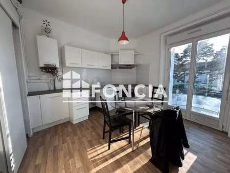 location appartement 3 pièces à nantes (44000) : à louer 3 pièces / 71m² nantes