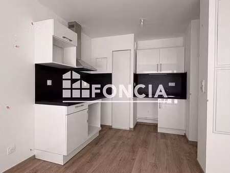 location appartement 2 pièces à saint-nazaire (44600) : à louer 2 pièces / 41m² saint-naza