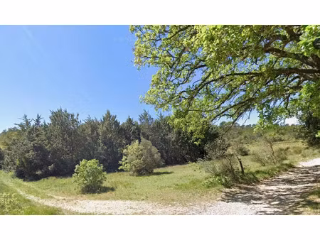 vente terrain 1520 m² à besse-sur-issole (83890)  15 000 €