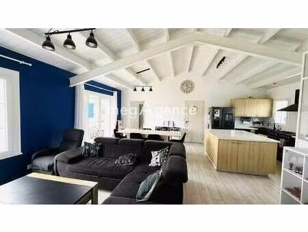 vente maison à l'île-d'yeu (85350) : à vendre / 122m² l'île-d'yeu