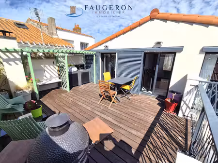 la chaume - maison 'coup de coeur' tout proche quai