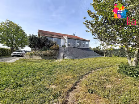 a vendre - poncins - maison individuelle avec terrain sans vis a vis