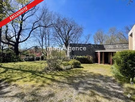 nouveauté en exclusivité -maison atypique architecte auguste vives -119m2 hab- 1804m2 de t