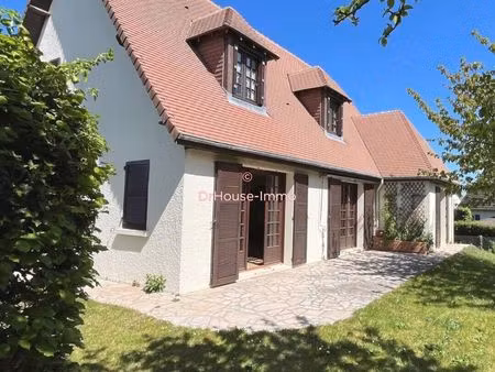 maison familiale 157 m² - 6 chambres - vie de plain-pied - sous-sol complet - terrain 998 