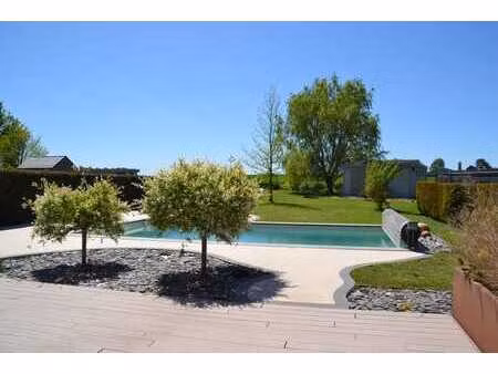 maison 4 ch. avec piscine et jardin  epc b