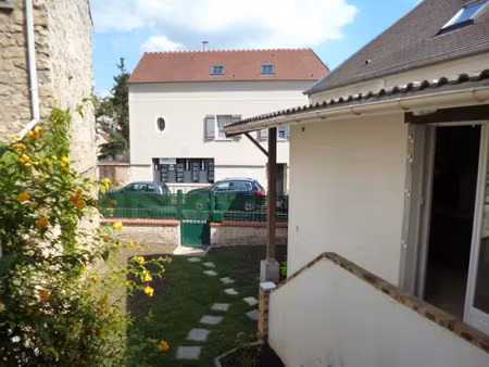 location maison 6 pièces 110 m² à pontoise (95000)  1 467 €