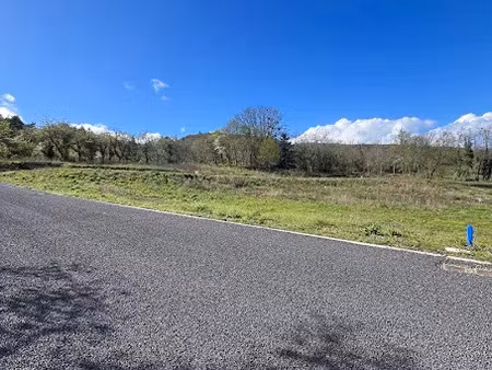 vente terrain 675 m² à nohanent (63830)  132 000 €