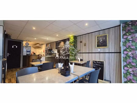 vente locaux professionnels 30 m² à yssingeaux (43200)  30 000 €