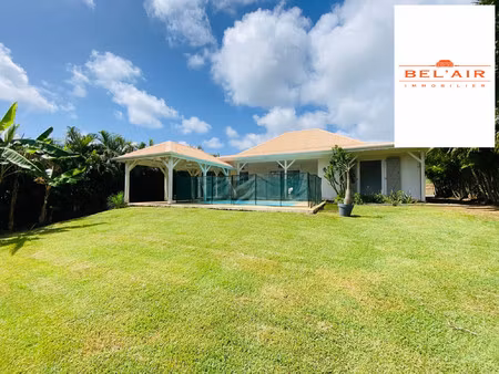 le vauclin : villa f4 plain pied