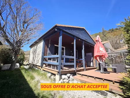vente villa 3 pièces 30 m² à castellane (04120)  75 000 €