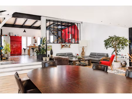 location meublée maison 8 pièces 202 m² à nanterre (92000)  3 950 €