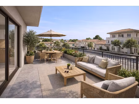 vente appartement 2 pièces 70 m² la ciotat (13600)