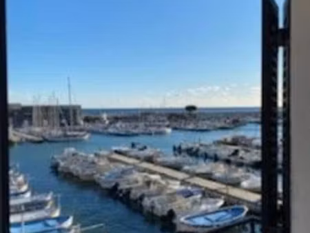 location appartement 2 pièces 38 m² à cassis (13260)  980 €