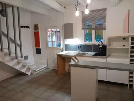 location maison 2 pièces 44 m² à azille (11700)  530 €