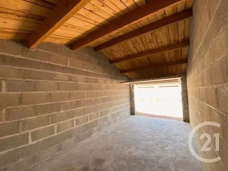 location parking à fouras (17450)  195 €