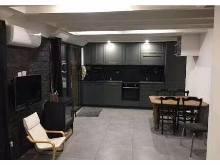 location maison à saint-médard-en-jalles (33160) : à louer / 55m² saint-médard-en-jalles