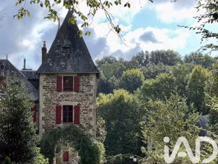 château à lagraulière (19700)