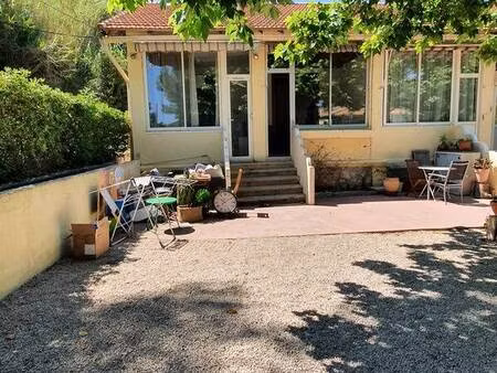 appartement 3 pieces avec petit jardin proche plage du rouet
