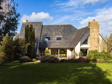 maison de luxe avec vue sur mer à vendre à roscoff : 840 000 €