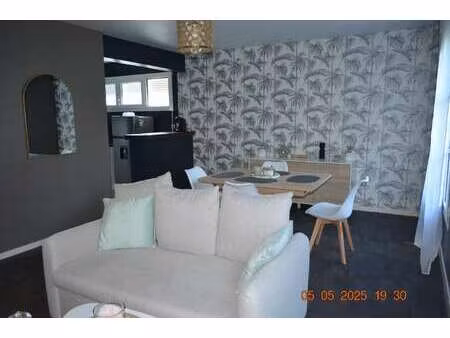 location appartement 2 pièces à vire-normandie (14500) : à louer 2 pièces / 49m² vire-norm