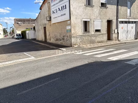 maison de ville de 80 m2 au centre de coutras