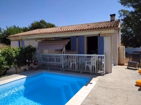 villa gonfaron 4 pièces  garage  piscine  jardin 564 m2
