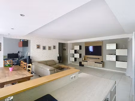 résidence saint james - appartement montigny-le-bretonneux 5 pièces 100 m² - parking en so