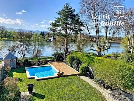 maison de luxe en vente à beauregard  france