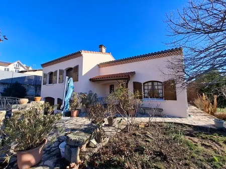 maison à vendre - 168 m² habitable - 4 chambres - les martres de veyre (63730) - 365 000 e