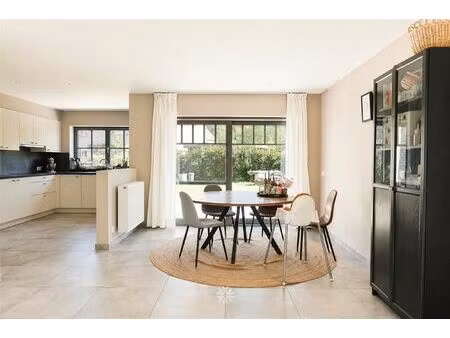 huis te huur in nazareth-de pinte met 3 slaapkamers