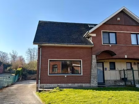 huis te huur in hoeilaart met 4 slaapkamers