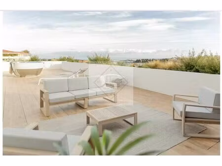 villa sur toit d’exception avec vue mer panoramique à antibes !